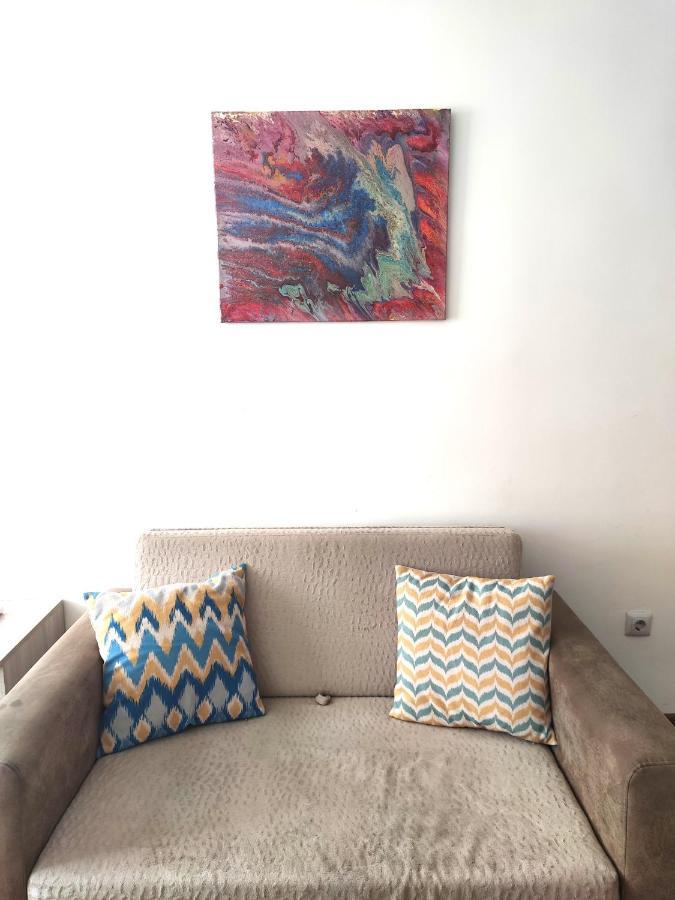Loftik Apartments Shevchenko Street الماتي المظهر الخارجي الصورة